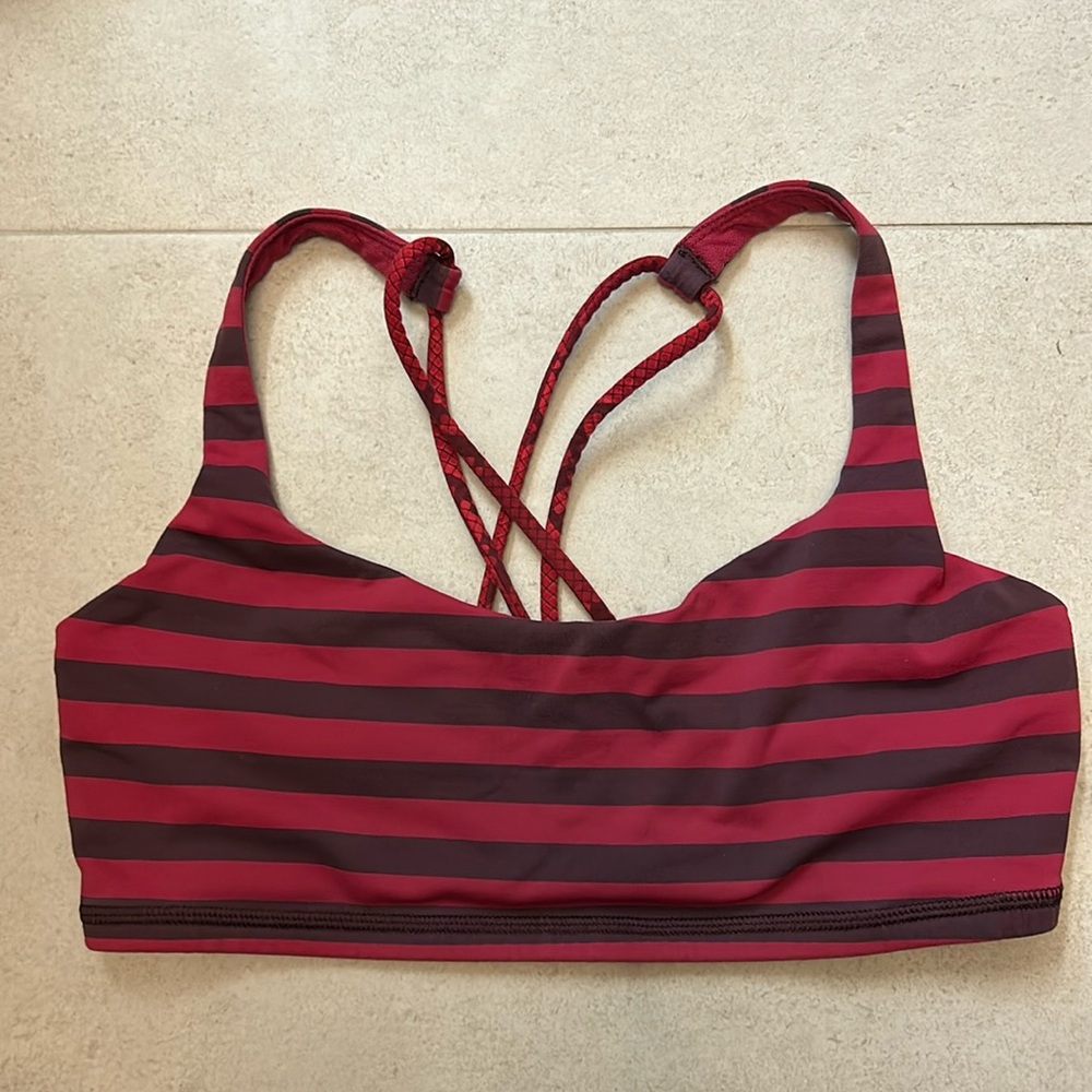Lululemon Sports Bra size 6